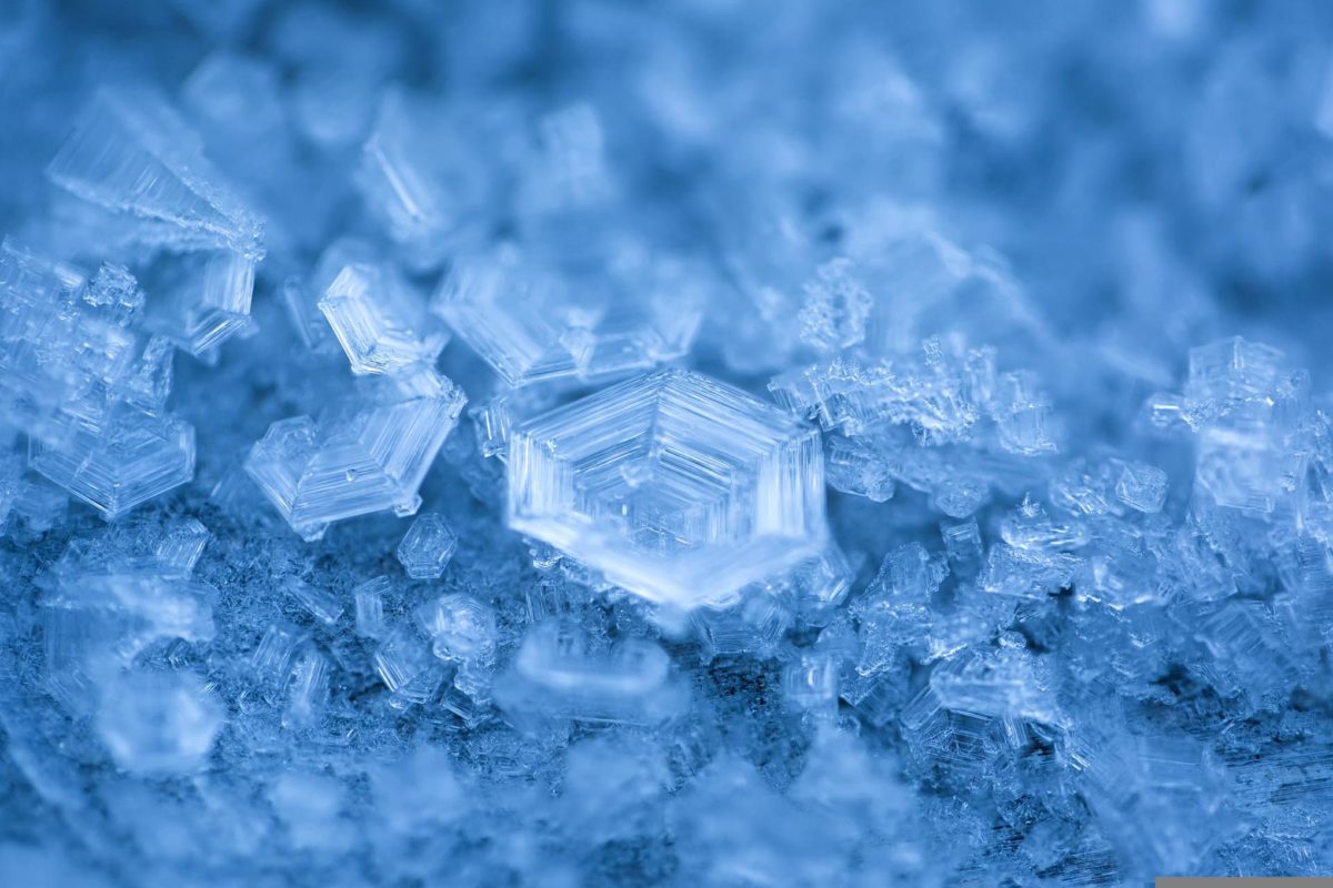 ice crystals 1 1200x800 - Residential vs. Purpose-built Laboratory Cold Storage