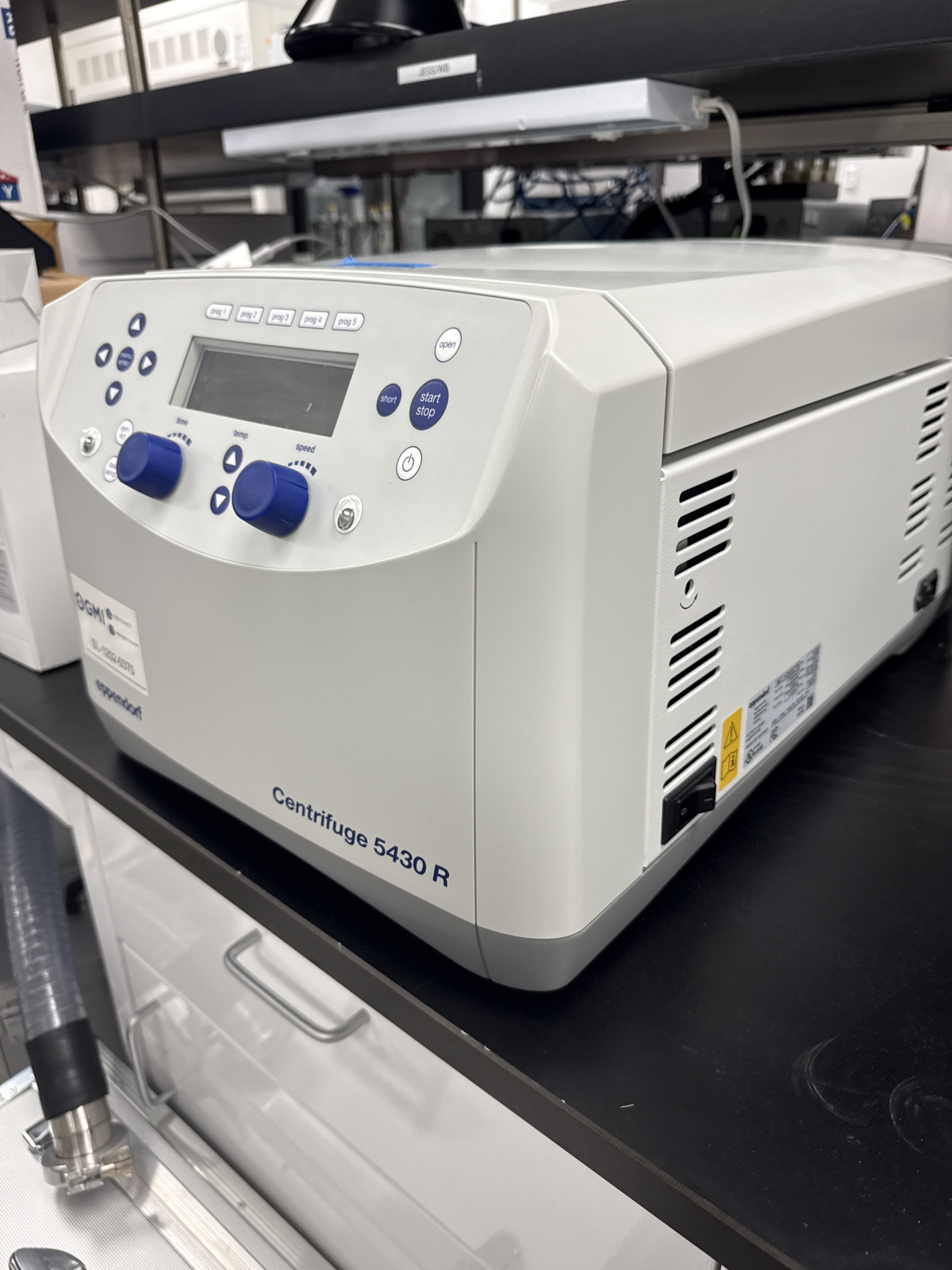 Eppendorf 5430 R Centrifuge | GMI - Trusted Laboratory Solutions