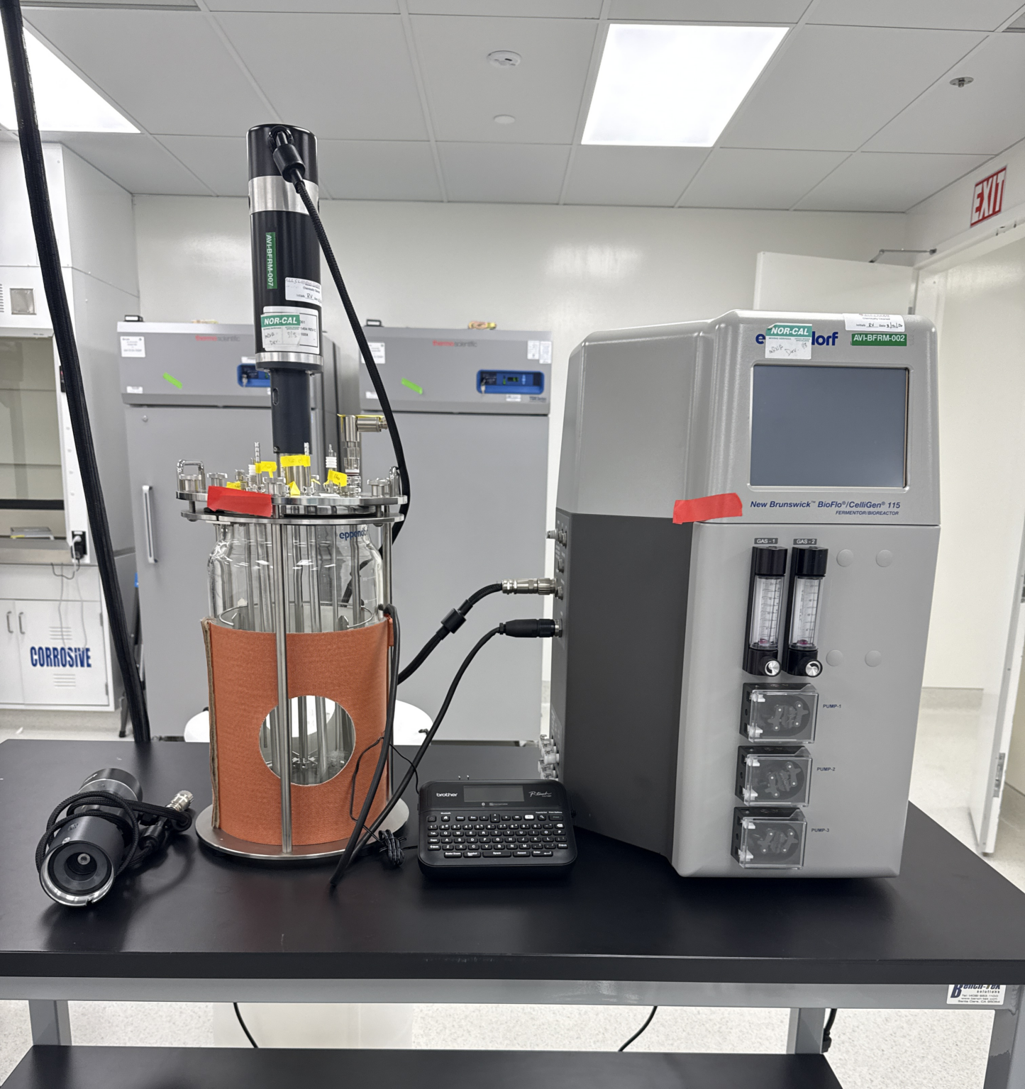 Eppendorf New Brunswick / Bioflow 115 Bioreactor | GMI - Trusted ...