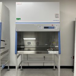 Alternative view of Thermo Scientific 1300 Series A2 BSC 6 CL+ BS, OPS A2 TEMP 115V