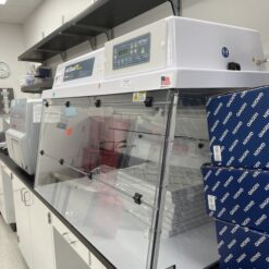 Air Clean Systems 600 PCR Workstation