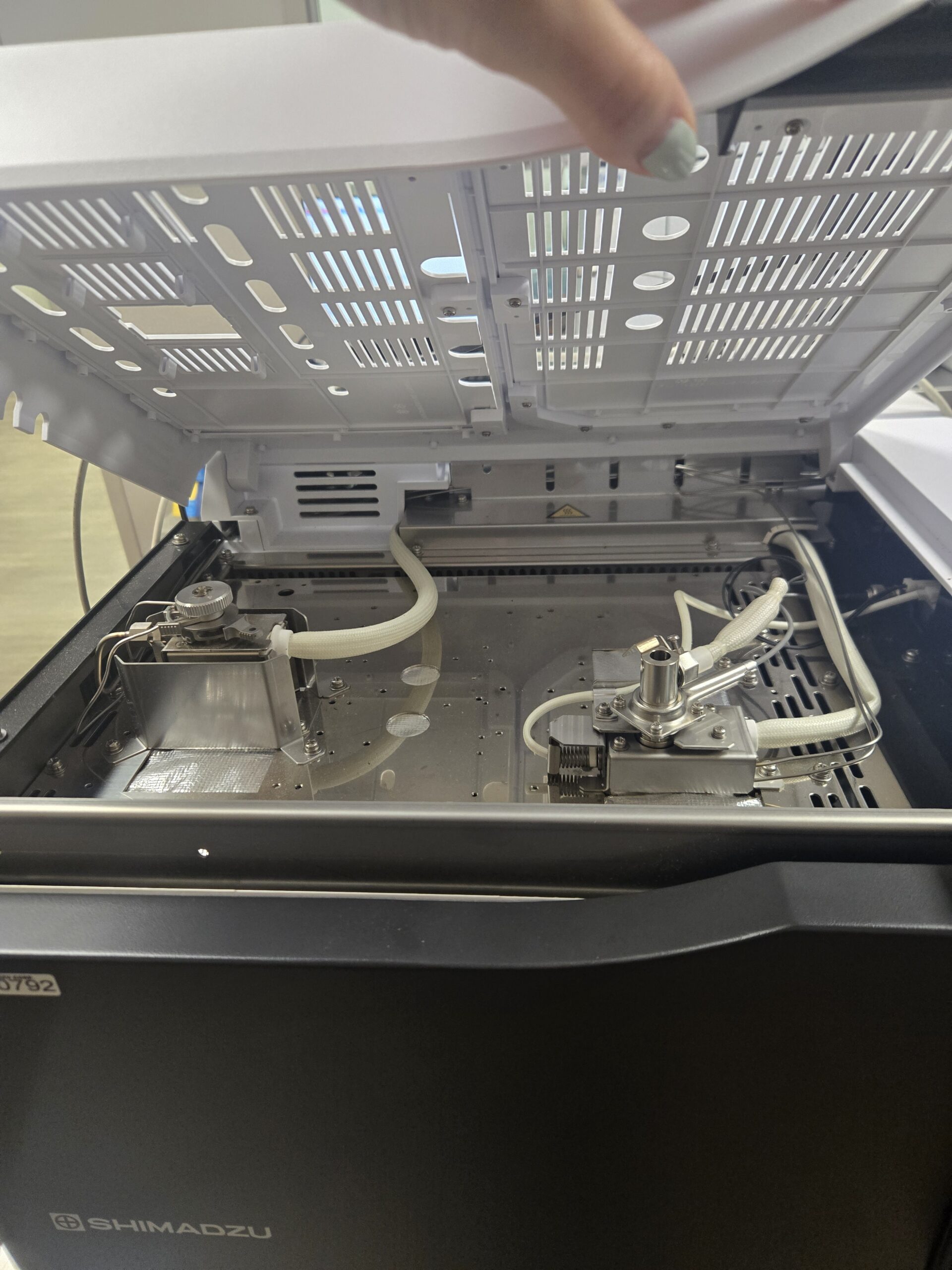 Shimadzu Nexis GC-2030 with HS-20 Headspace Sampler - Image 4