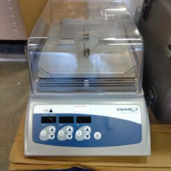 VWR Incubating Microplate Shaker